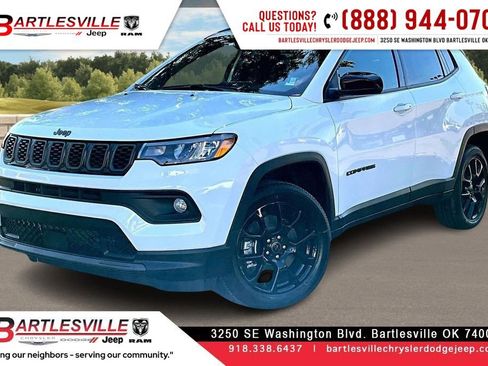 New 2026 Jeep Compass Latitude image 1