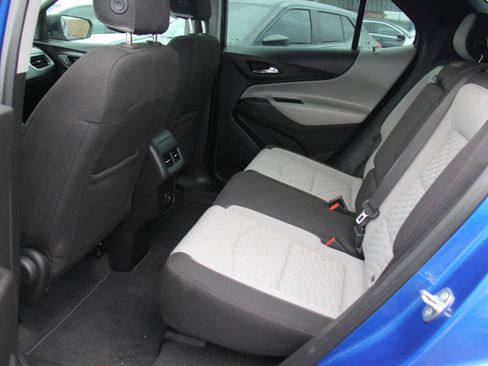 Used 2019 Chevrolet Equinox LS image 21