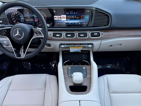 Used 2026 Mercedes-Benz GLE 450 4MATIC image 14