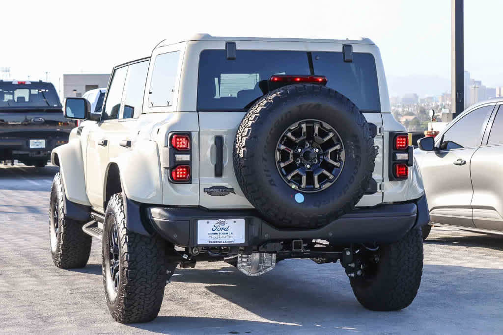 New 2026 Ford Bronco Raptor w/ Interior Carbon Fiber Pack AWD/4WD image 6