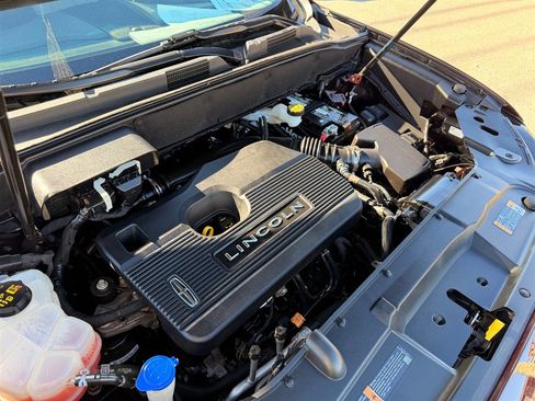 Used 2019 Lincoln Nautilus Reserve image 39