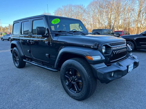Used 2021 Jeep Wrangler Unlimited Sport image 2