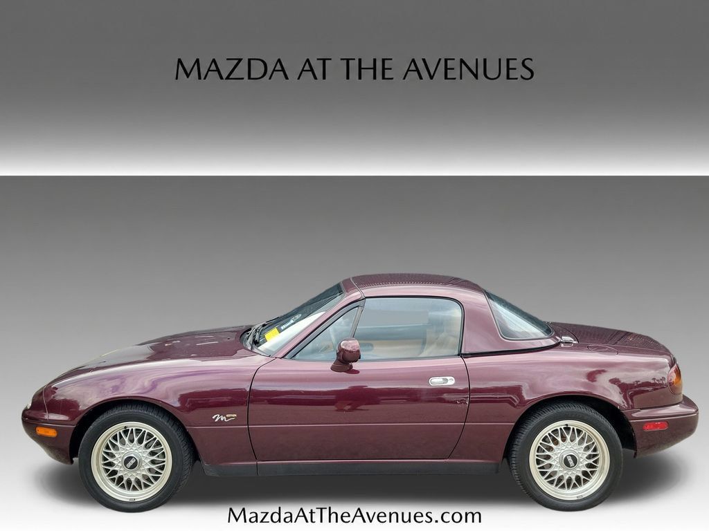 Used 1995 MAZDA MX-5 Miata RWD image 22