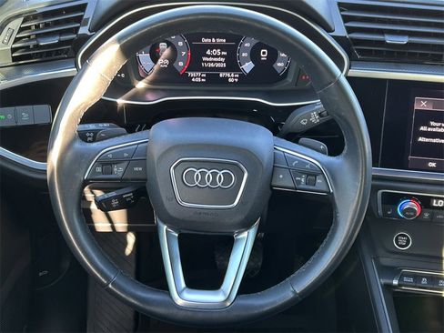 Used 2022 Audi Q3 2.0T Premium Plus image 43