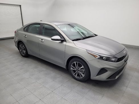 Used 2023 Kia Forte LXS w/ LXS Technology Package FWD image 11
