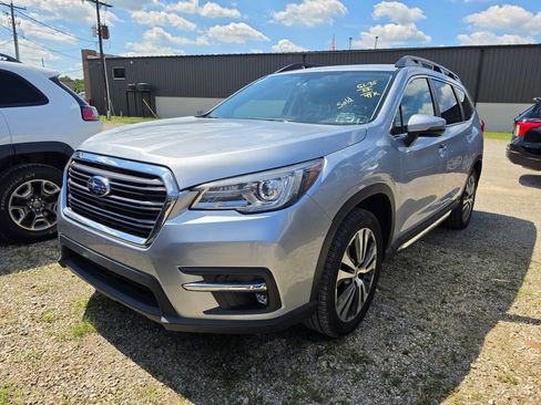 Used 2022 Subaru Ascent Limited AWD/4WD image 1