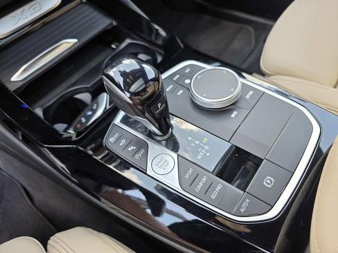 Used 2023 BMW X3 sDrive30i w/ Premium Package w/ZPA RWD image 11