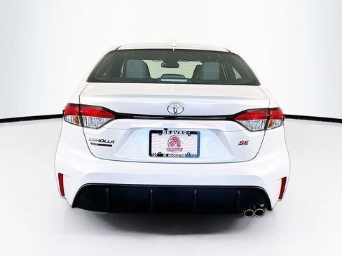 New 2026 Toyota Corolla SE image 7