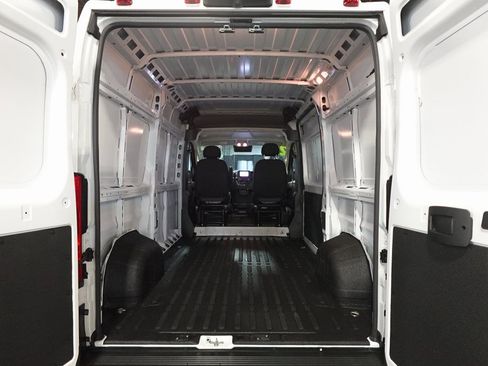 Used 2024 RAM ProMaster 1500 image 20
