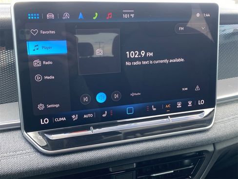 New 2025 Volkswagen Tiguan S image 21