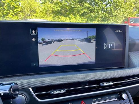 Used 2024 Hyundai Sonata SEL FWD image 18