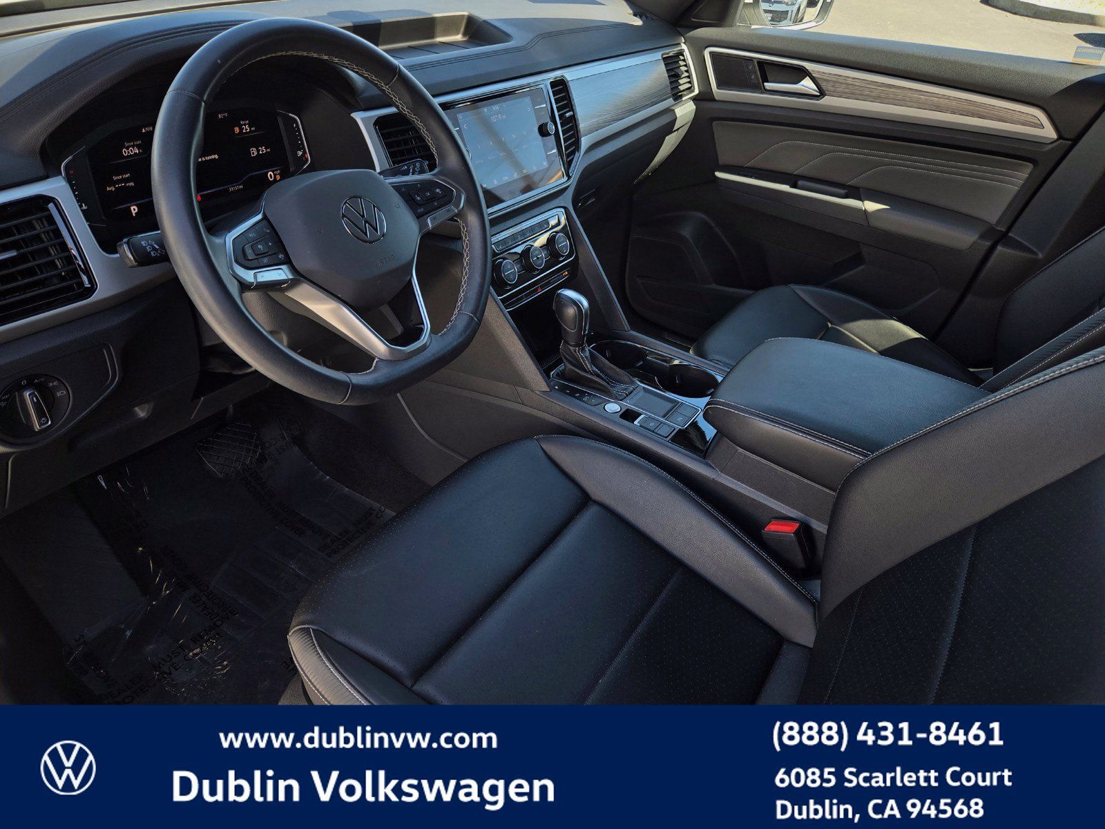 Certified 2023 Volkswagen Atlas Cross Sport SE w/ Black Wheel Package FWD image 9