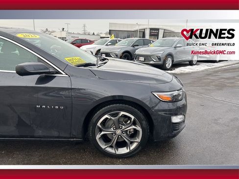 Used 2023 Chevrolet Malibu LT image 14
