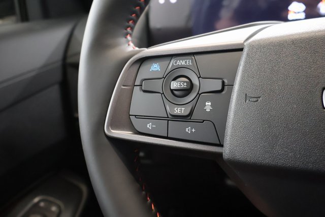 New 2026 Nissan Sentra SR w/ SR Premium Package FWD image 17