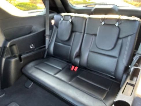 Used 2021 Ford Explorer ST w/ Equipment Group 401A AWD/4WD image 24