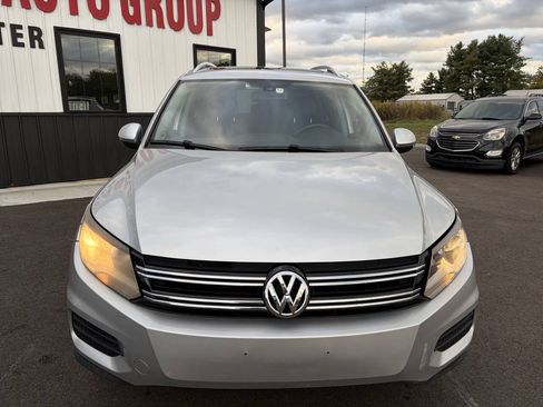 Used 2017 Volkswagen Tiguan Wolfsburg Edition FWD image 3