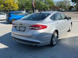 Used 2018 Ford Fusion SE image 5