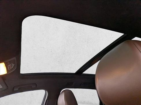 Used 2016 Audi Q5 2.0T Premium Plus w/ Technology Package image 16