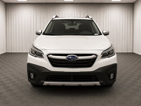 Used 2022 Subaru Outback Touring XT AWD/4WD image 8