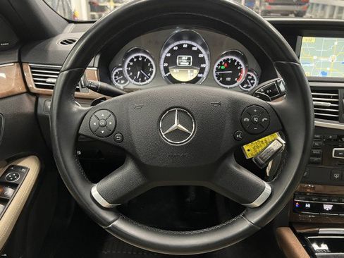 Used 2012 Mercedes-Benz E 350 4MATIC Sedan image 27