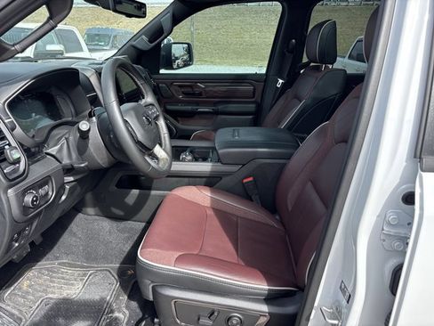 Used 2025 RAM 1500 Limited image 18