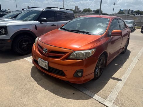 Used 2013 Toyota Corolla S Special Edition FWD image 1