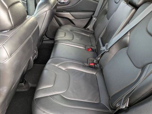 Used 2020 Jeep Cherokee Limited AWD/4WD image 17