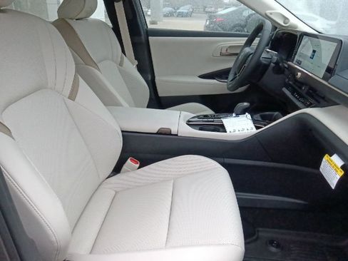 New 2026 Toyota Crown Limited image 33