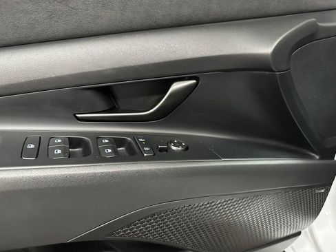 Used 2025 Hyundai Elantra N FWD image 18