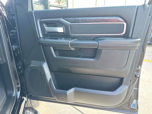 Certified 2024 RAM 2500 Big Horn w/ Night Edition image 13