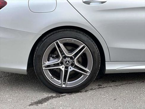 Used 2021 Mercedes-Benz C 300 4MATIC Sedan image 10