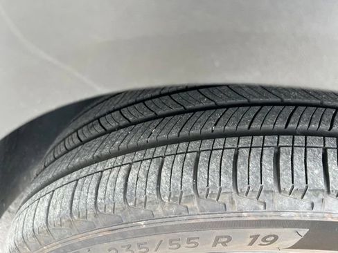 Certified 2024 Hyundai Tucson Limited AWD/4WD image 13
