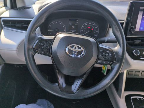 Used 2024 Toyota Corolla Cross L FWD image 16