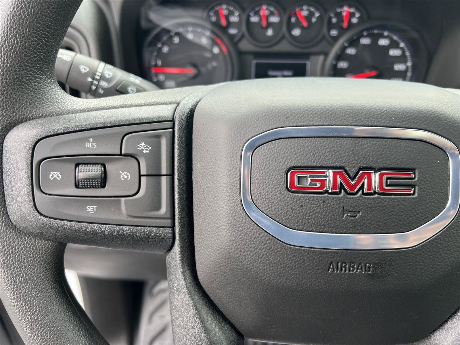 New 2025 GMC Sierra 2500 Pro w/ Convenience Package RWD image 24