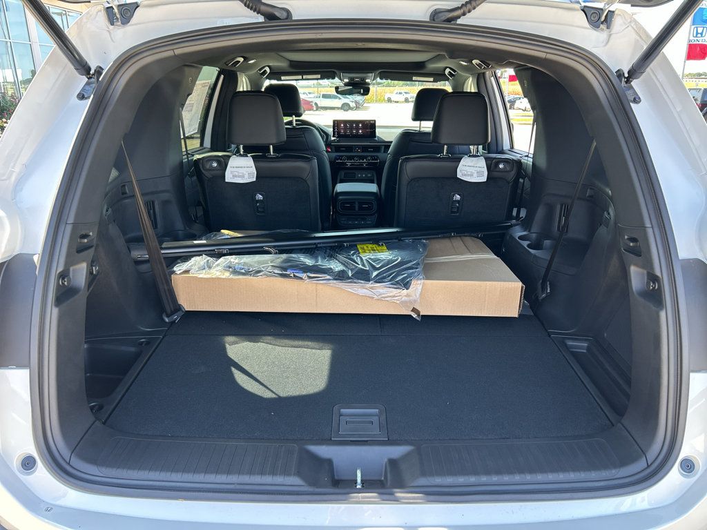 New 2026 Honda Pilot Black Edition image 26