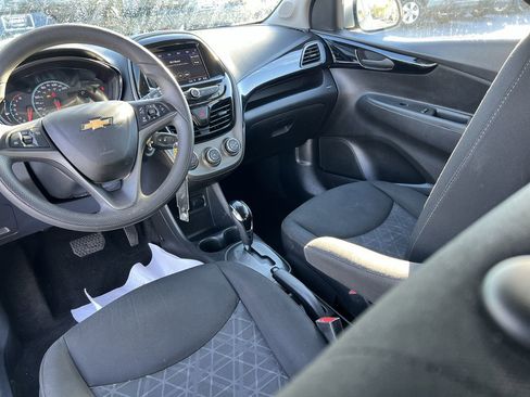 Used 2020 Chevrolet Spark LT image 30