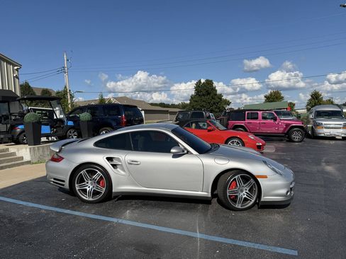Used 2007 Porsche 911 Turbo AWD/4WD image 2