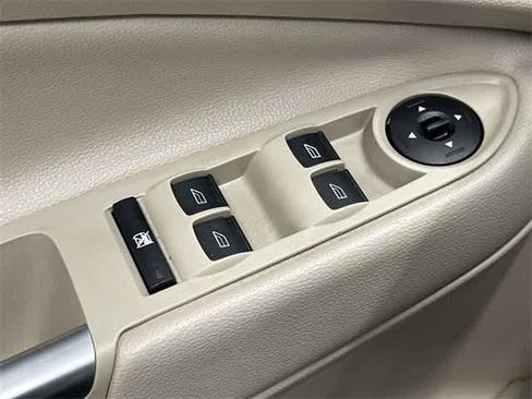 Used 2018 Ford Escape SEL image 20