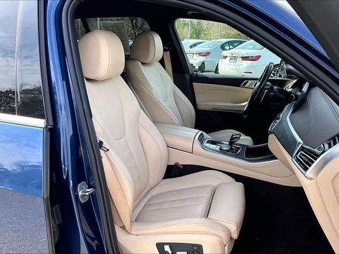Used 2019 BMW X5 xDrive40i w/ Premium Package 2 image 8