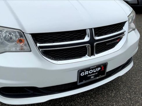 Used 2014 Dodge Grand Caravan American Value Package FWD image 31