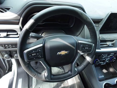Used 2023 Chevrolet Tahoe LT w/ Luxury Package AWD/4WD image 14