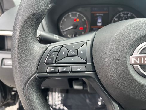 Used 2023 Nissan Altima 2.5 S FWD image 27