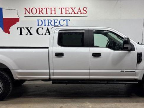Used 2022 Ford F250 XL w/ Power Equipment Group image 4