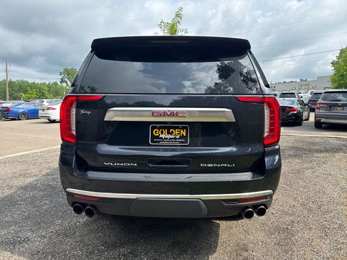 Used 2021 GMC Yukon Denali RWD image 22