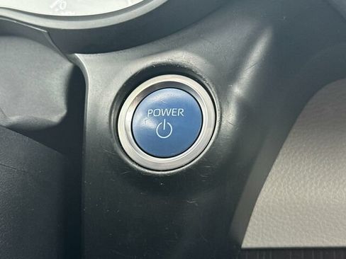 Used 2024 Toyota Sienna LE AWD/4WD image 26