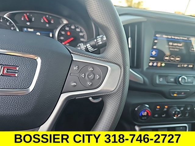 New 2024 GMC Terrain SLE w/ Driver Convenience Package FWD image 19