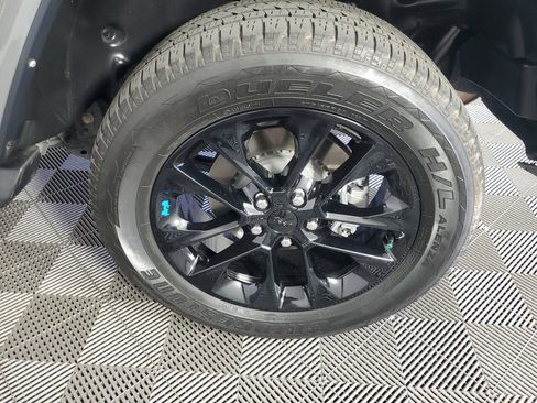 Used 2021 Jeep Wrangler Unlimited Sahara AWD/4WD image 31