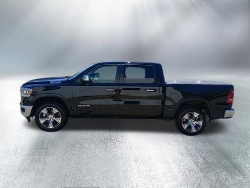 Used 2022 RAM 1500 Laramie AWD/4WD image 2
