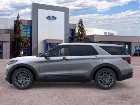 New 2026 Ford Explorer ST-Line w/ ST-Line Street Pack AWD/4WD image 3