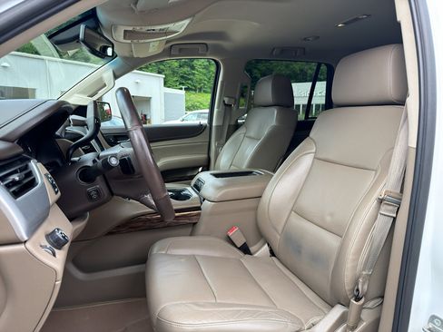 Used 2016 GMC Yukon SLT RWD image 10